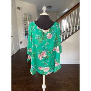 Status Women's Floral Shirt (XXL)